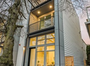 12311 15th Ave NE #B, Seattle, WA 98125