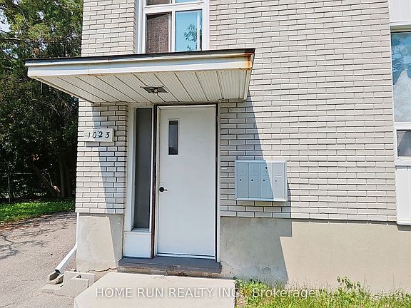 4th image of 1023 Meadowlands Dr