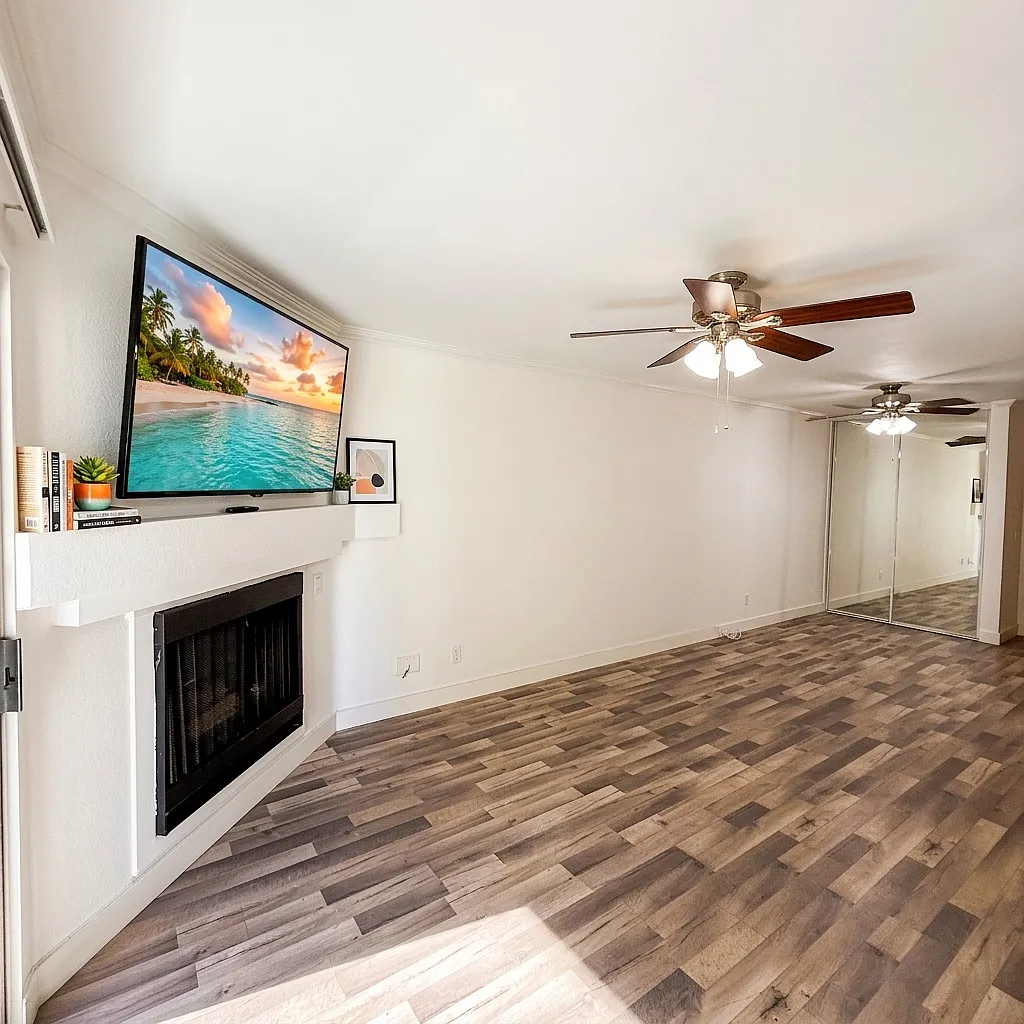 1 bed, 610 sqft, $2,100 — Photo 2