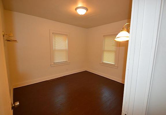 3rd image of 73 N Sanford St #A