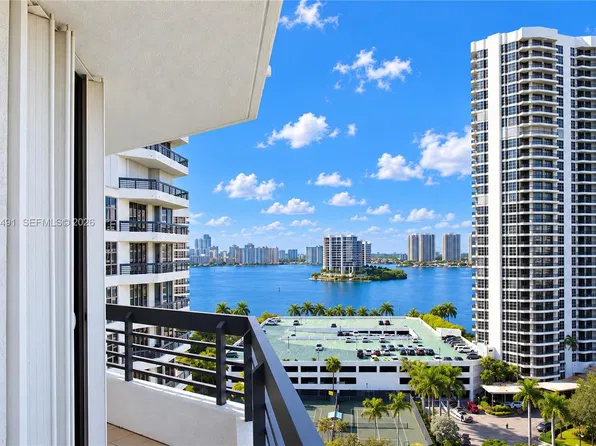 3500 Mystic Pointe Dr APT 1503, Aventura, FL 33180