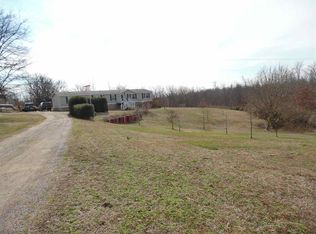 1005 Meacham Rd, Dyersburg, TN 38024