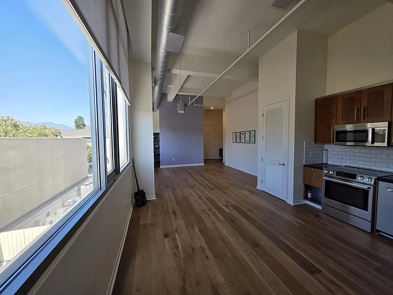 175 S Lake Ave #317 — Photo 5