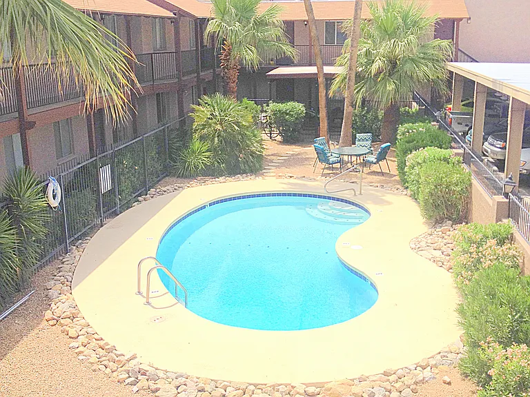 Winterhaven Apartments — Photo 8