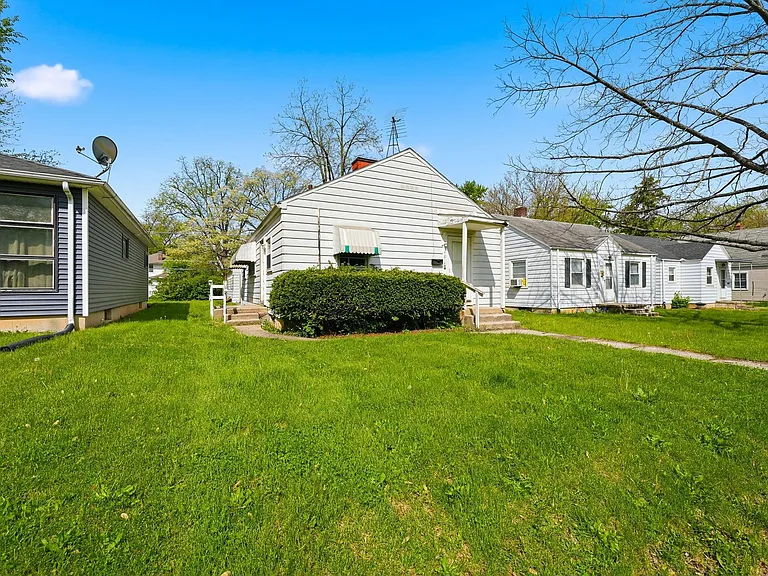 4014 Oliver St — Photo 12