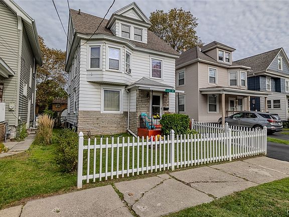 2nd image of 415 Shuart Ave
