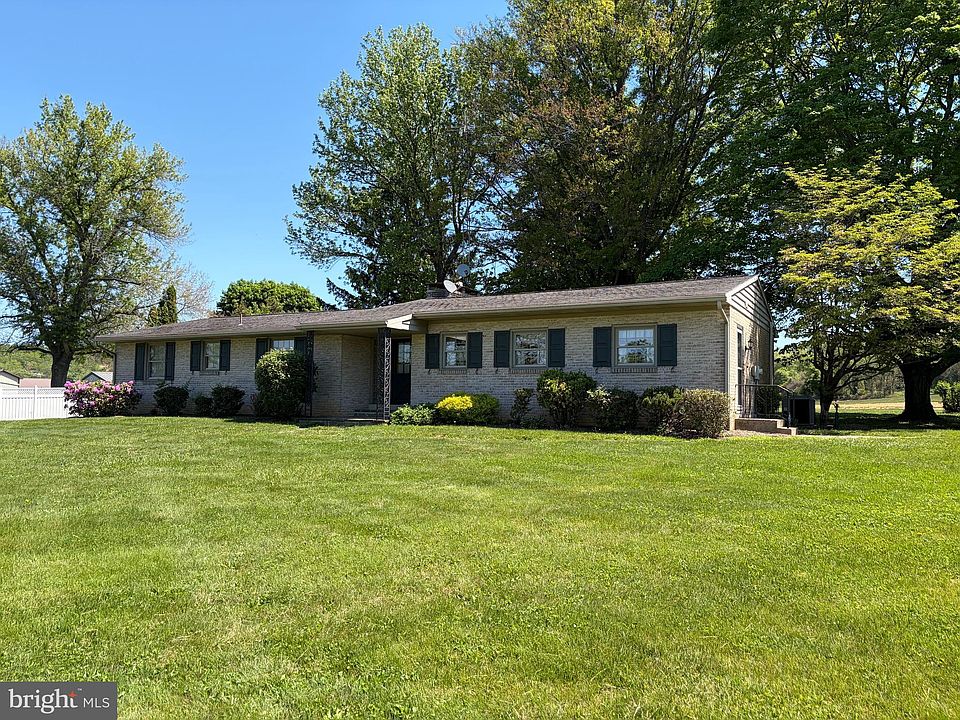 1st image of 2381 Beaver Valley Pike