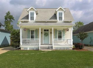 1514 Happy Ln, Lake Charles, LA 70601