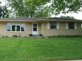 3606 Crestmoor Pl, Des Moines, IA 50310