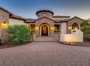 2025 E Avenida Del Valle Ct, Gilbert, AZ 85298