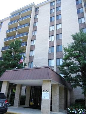 1st image of 3101 S Manchester St APT 702