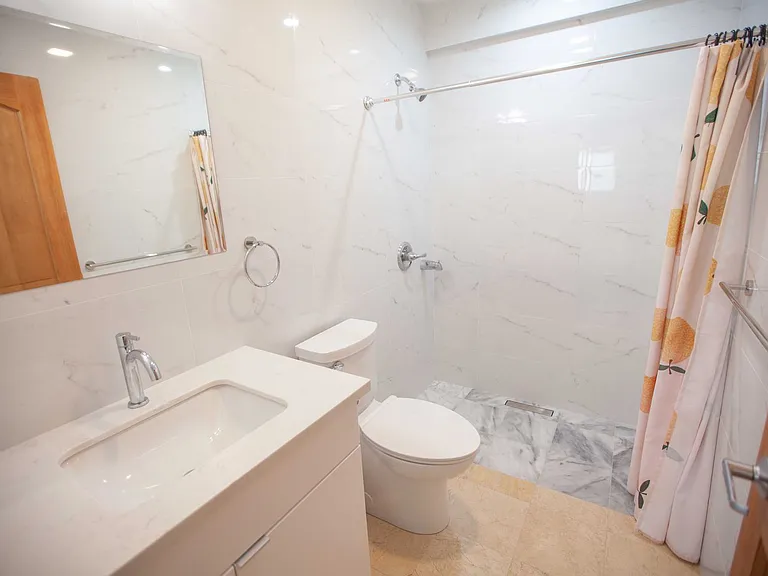 52 Camelot Ct — Photo 8