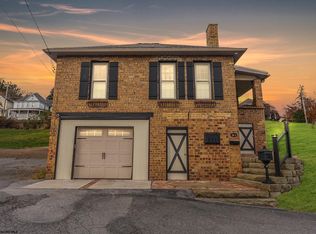 216 1/2 Watson Ave, Fairmont, WV