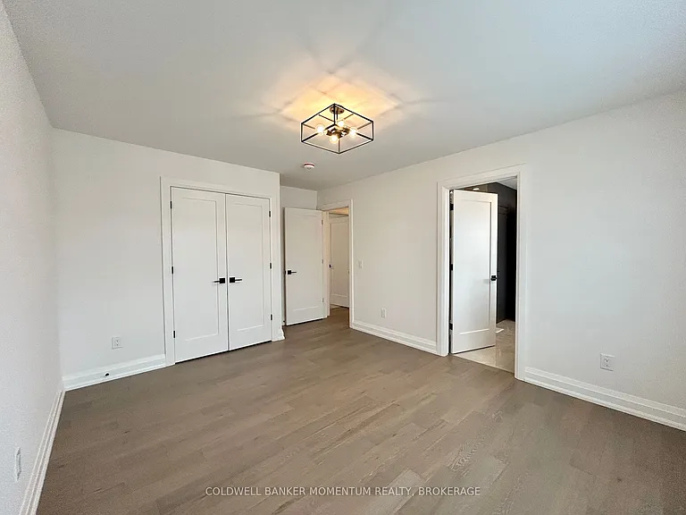2864 Arrowsmith Ct — Photo 22