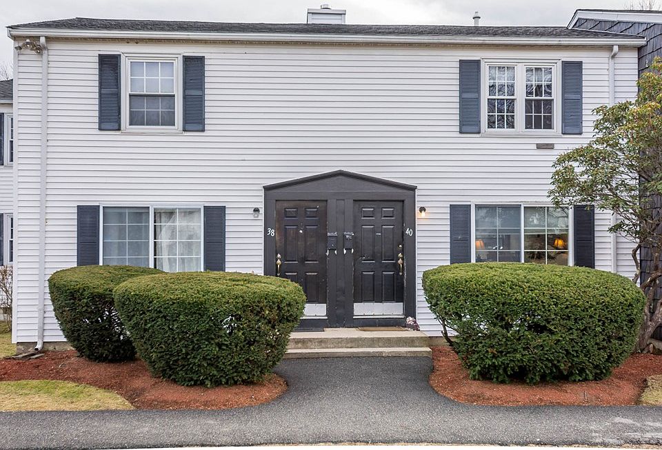 1st image of 40 Roberts Dr #40