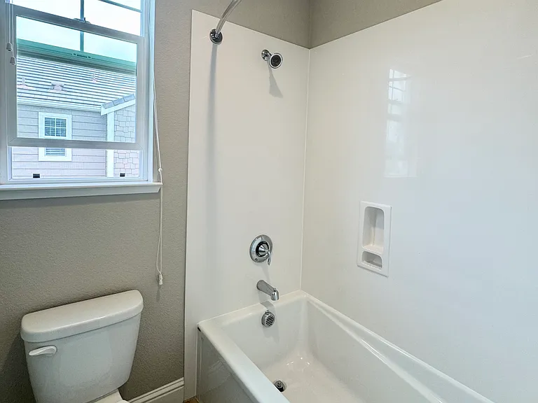 2179 Eva St — Photo 19