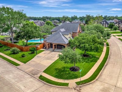 51 Deerwood Ct, Lake Jackson, TX, 77566