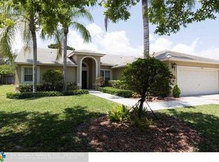 7353 NW 45th Ave, Coconut Creek, FL 33073