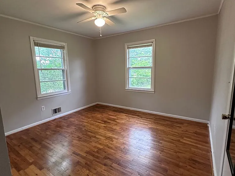 205 West Ave NW — Photo 12
