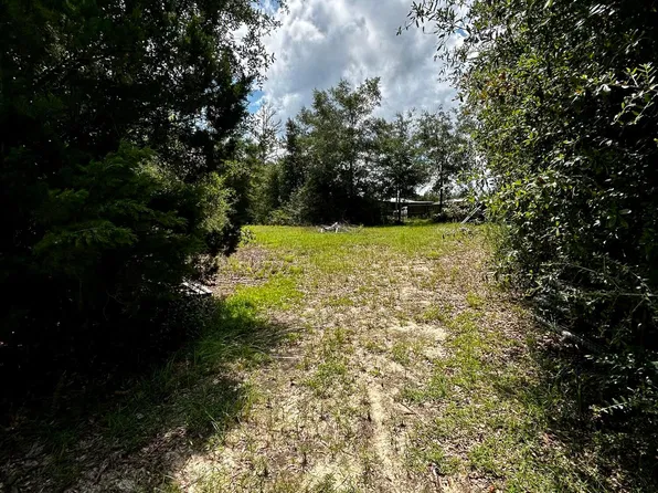 14935 Joshua Dr, Youngstown, FL 32466