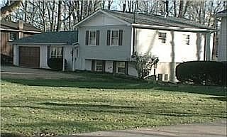 2nd image of 738 Valley Dr