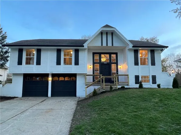 19301 E 13th St N, Independence, MO 64056