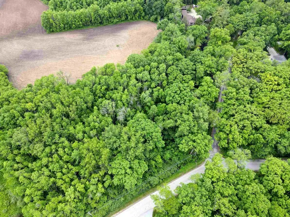 Edgewater Beach Rd, Green Bay, WI 54311