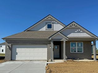 70 Varner Dr, Whiteland, IN 46184