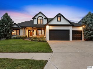 7402 S 186th St, Omaha, NE 68136
