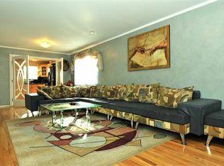 590 Westwood Ave, Staten Island, NY 10314