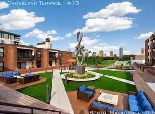 52 Groveland Ter UNIT 413, Minneapolis, MN 55403
