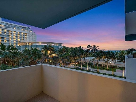 4th image of 2899 Collins Ave APT 521
