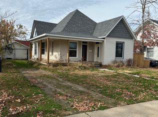 316 N 3rd Str St, Rogers, AR 72756