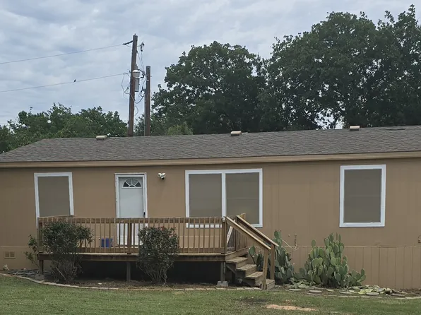 5707 Highland Dr, Granbury, TX 76048