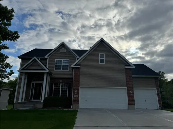 5018 NW Woodside Dr, Riverside, MO 64150