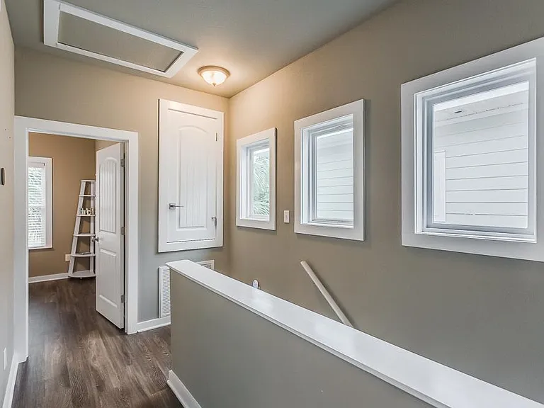 115 S Donelson St — Photo 22