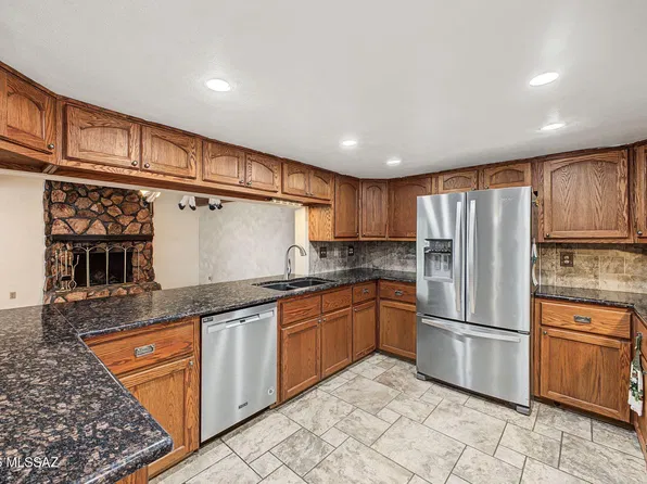3381 N Camino Los Brazos, Tucson, AZ 85750