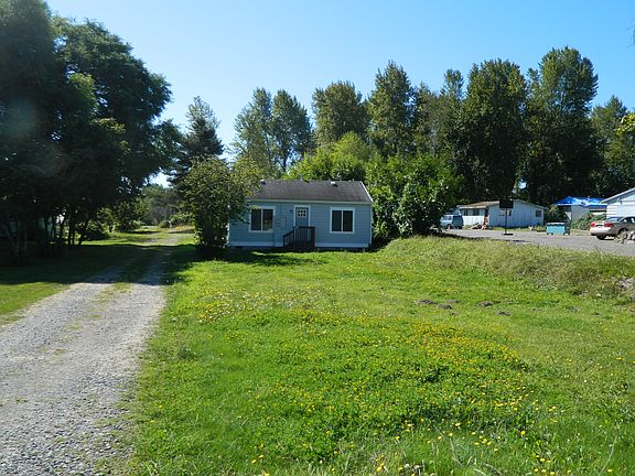 3rd image of 1414 85th St E