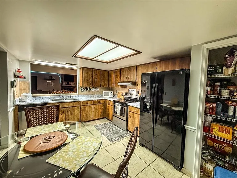 35058 Whispering Oaks Blvd — Photo 7