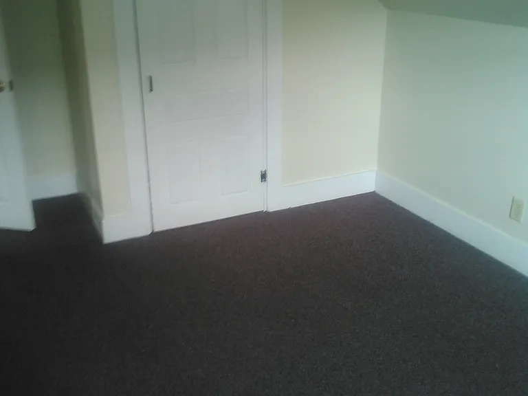 119 Pleasant St #6 — Photo 19