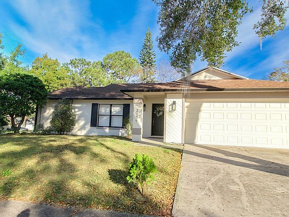 3rd image of 2439 Bent Way Ct