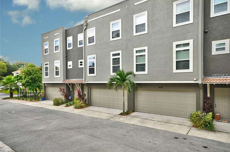 1st image of 3206 Marcellus Cir