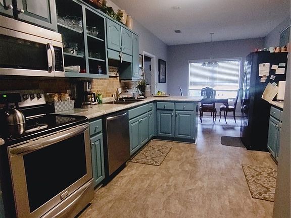 5th image of 10232 Empress Blvd