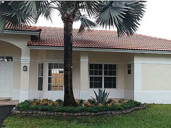 2nd image of 5774 NW 99th Ave