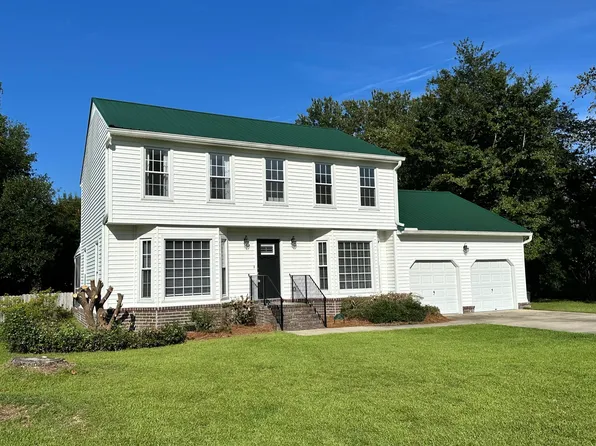 126 Land O Pines Cir, Moncks Corner, SC 29461