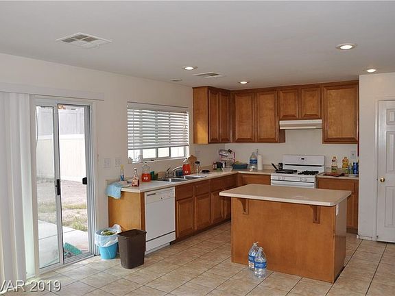 5th image of 4175 Cashew Ct