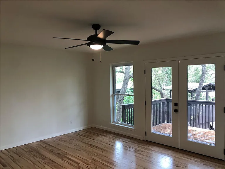 809 Malabar St — Photo 27