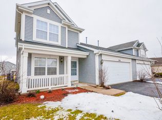 1990 Diamond Head Trl, Hampshire, IL 60140