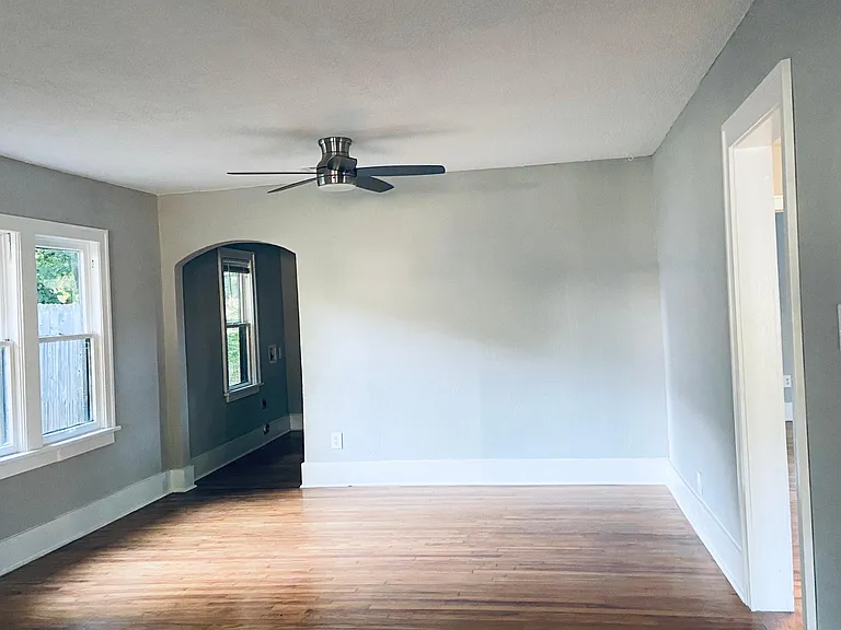517 NW 26th St — Photo 14