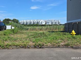 53 1st Avenue, East Haven, CT 06512